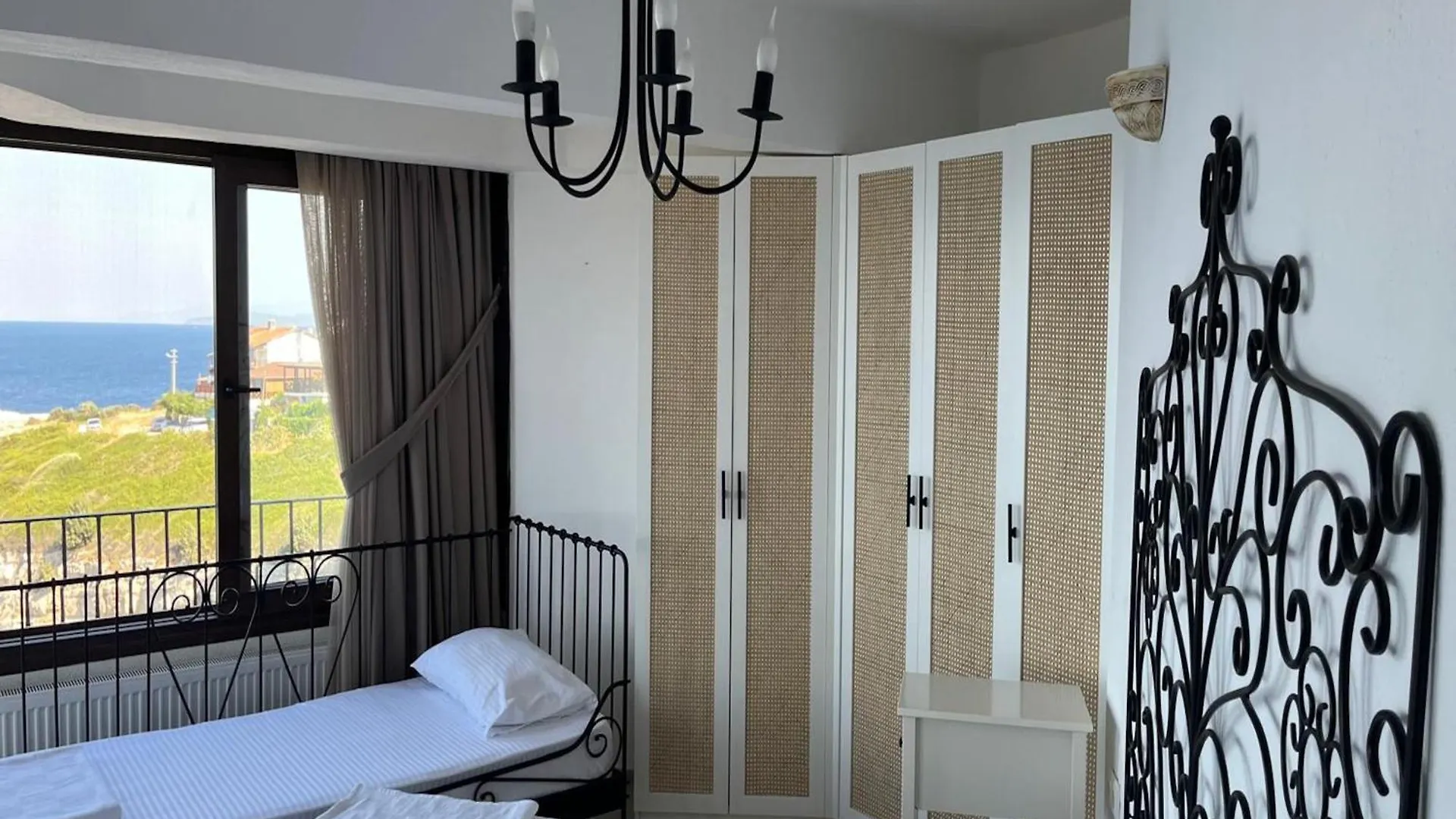 Nergis Hotel Karaburun  Karaburun (Izmir)